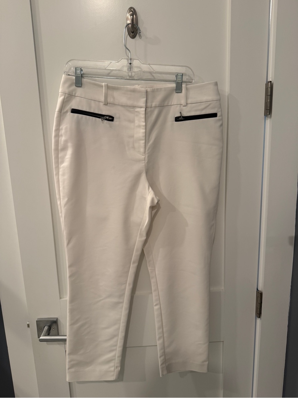 Ann Taylor White Cropped Ankle Pants with Black Zip Accents
